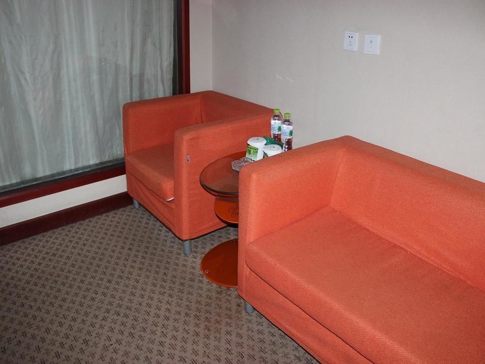 Greentree Inn- Linyi Bus Station Branch מראה חיצוני תמונה